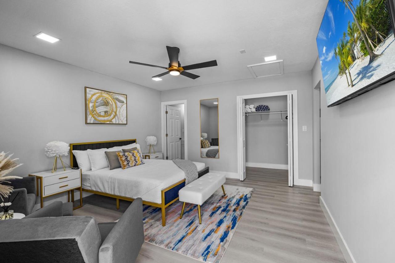 Tropical Paradise Cape Coral Exterior photo